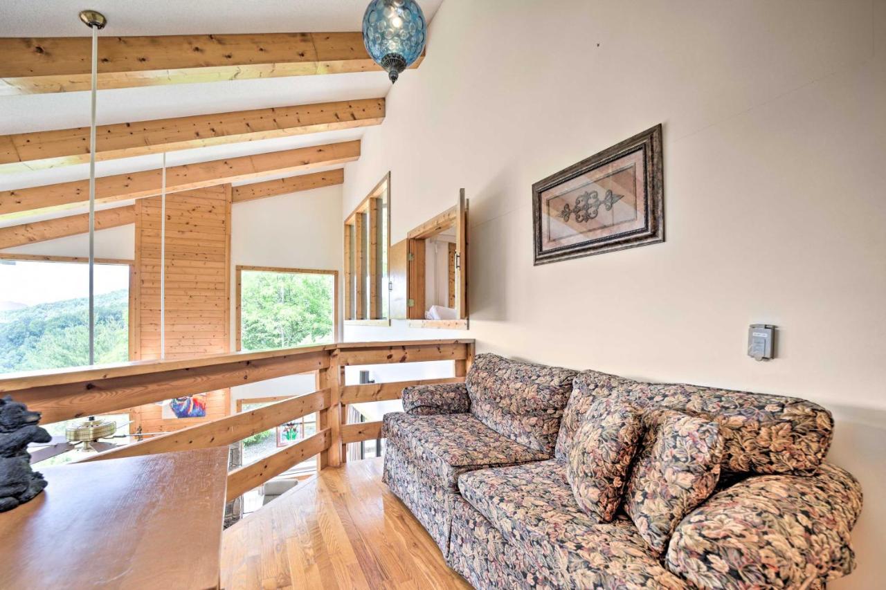 Vibrant Bryson City Home With Mtn Views And Deck! Esterno foto