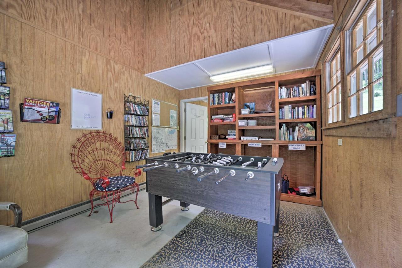 Vibrant Bryson City Home With Mtn Views And Deck! Esterno foto